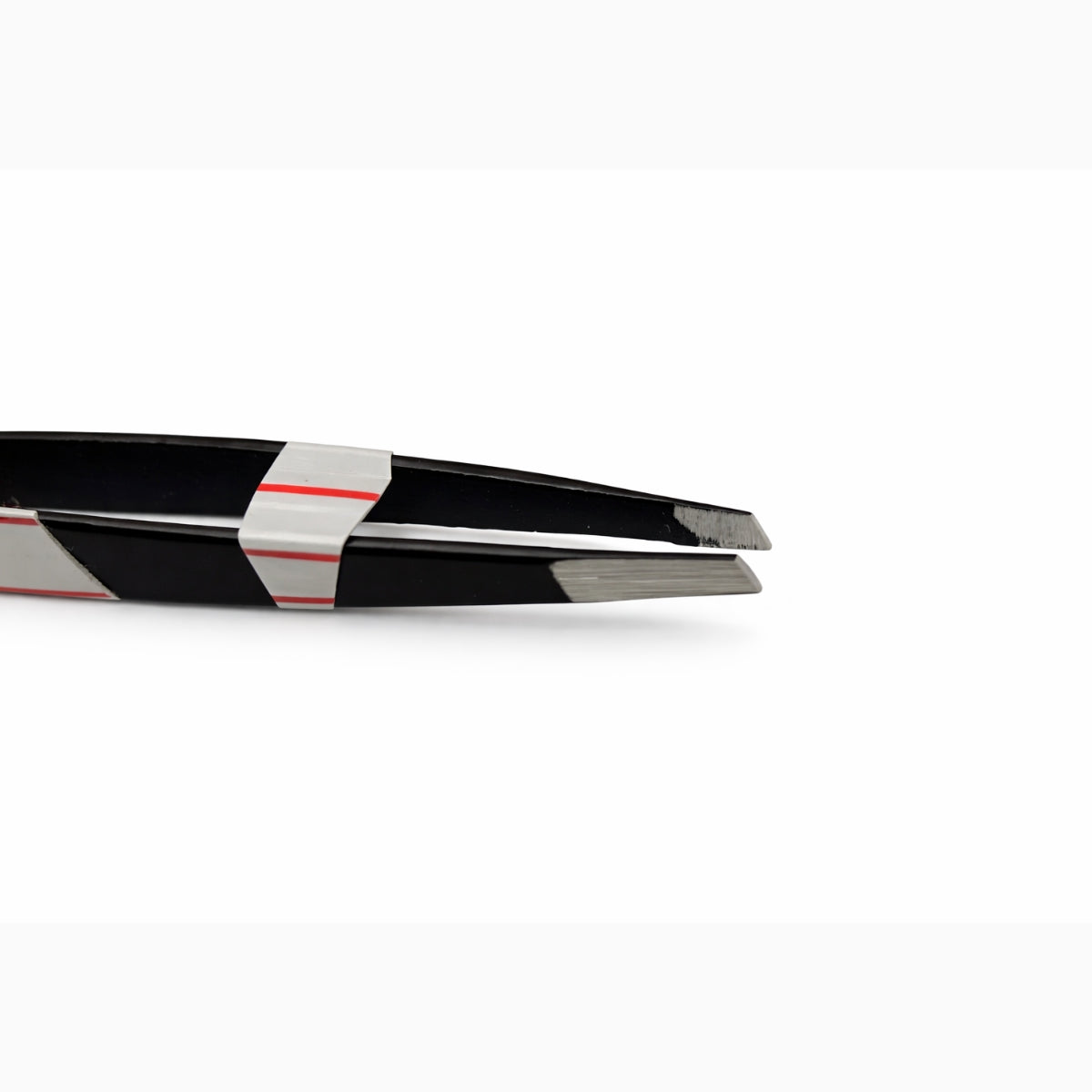 Slant Tip Tweezer